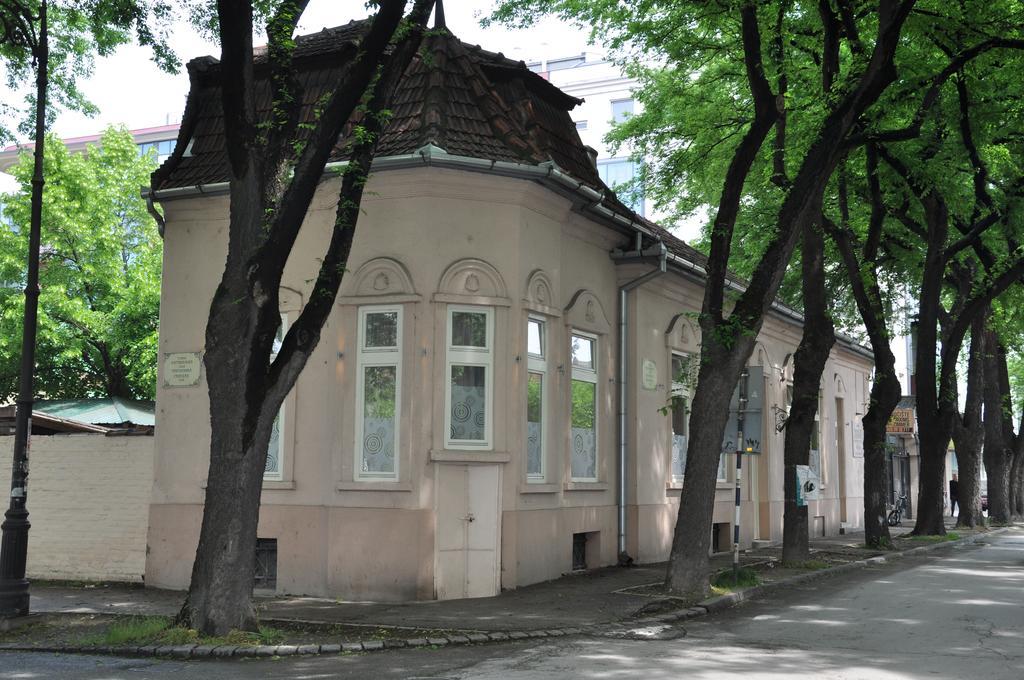 Guest House Best Food Subotica Extérieur photo